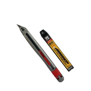 کاتر + بسته ده تایی تیغ فولاد مشکی